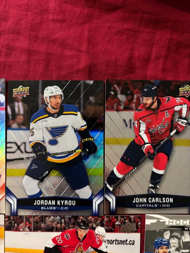 🏒 Upper Deck Hockey Stars - Carter Hart, Barzal, Kyrou, Nylander image indicator(3)