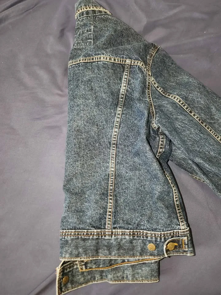 Blue bay denim jean jacket image indicator(3)