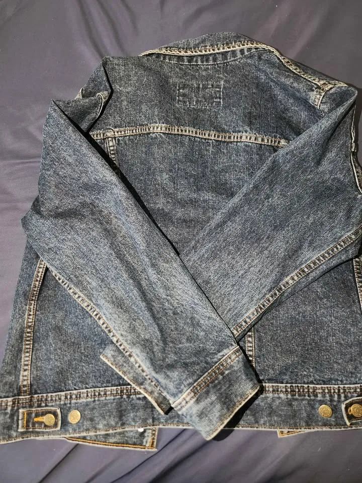 Blue bay denim jean jacket image indicator(4)