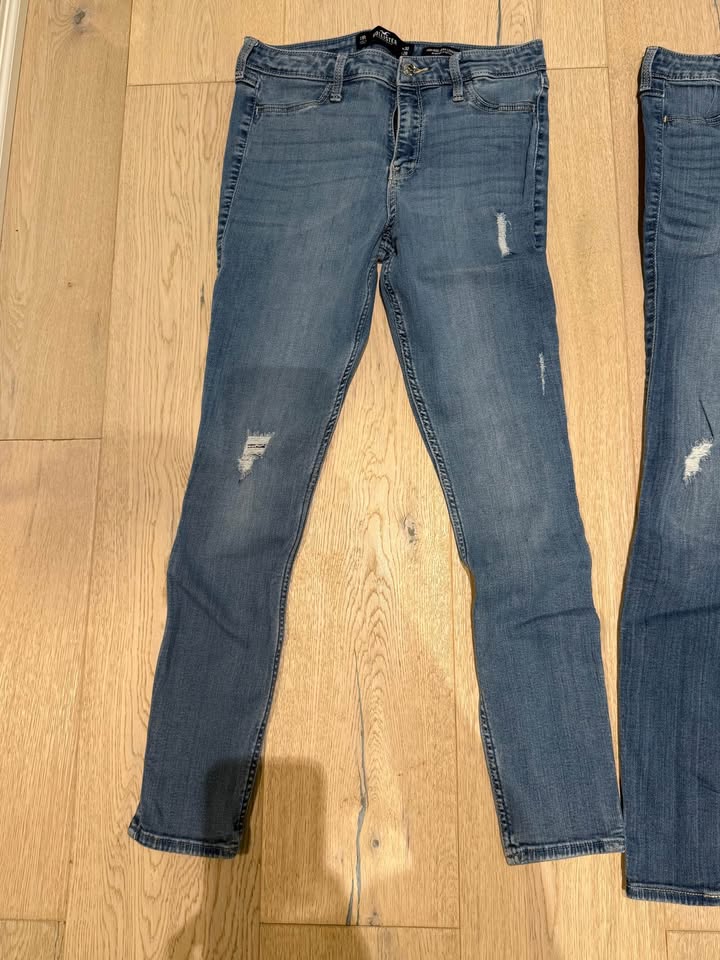 Ladies Hollister legging jeans - photo 2