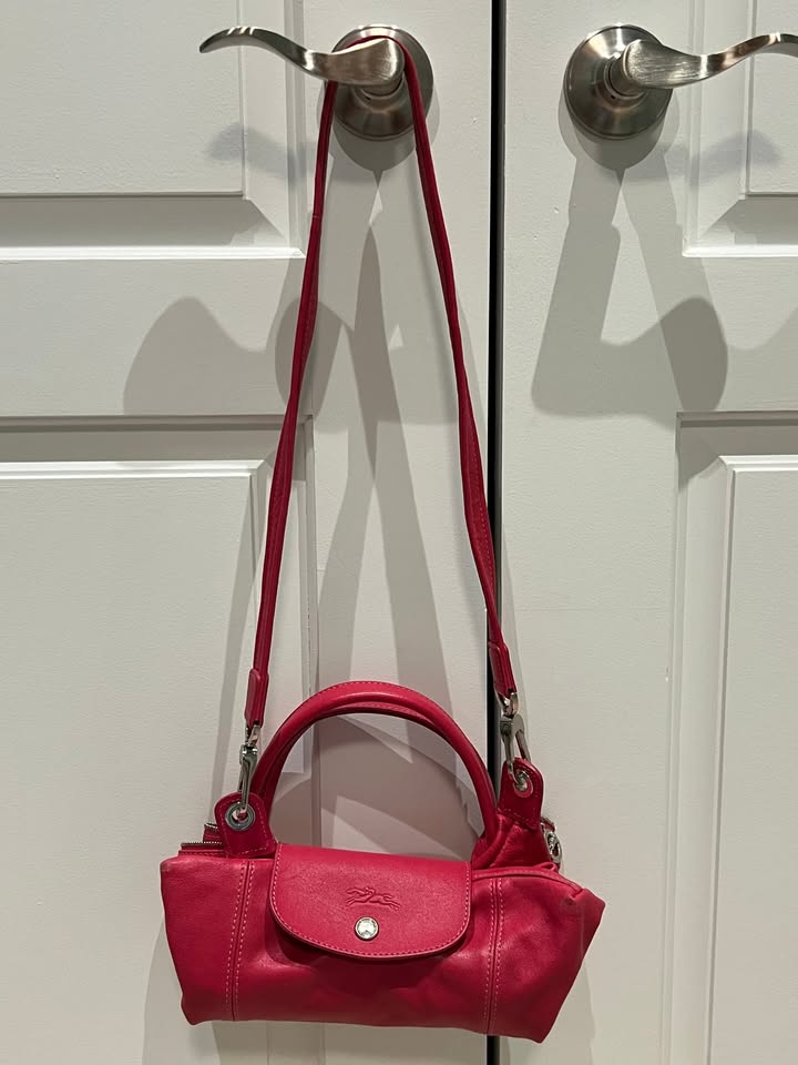 Longchamp sheep leather 3 way handbag - photo 2