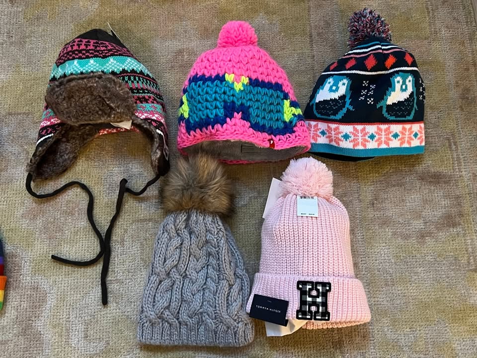 GIRLS TEENS winter hat everything 1 price - photo 2
