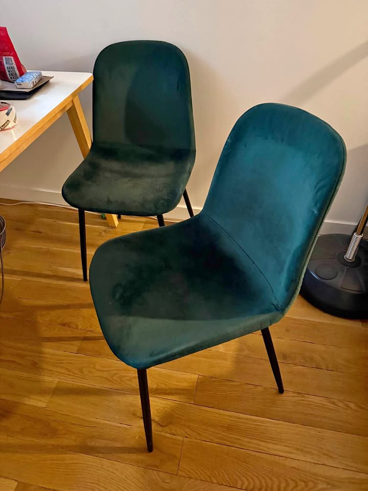 Deep green velvet chairs