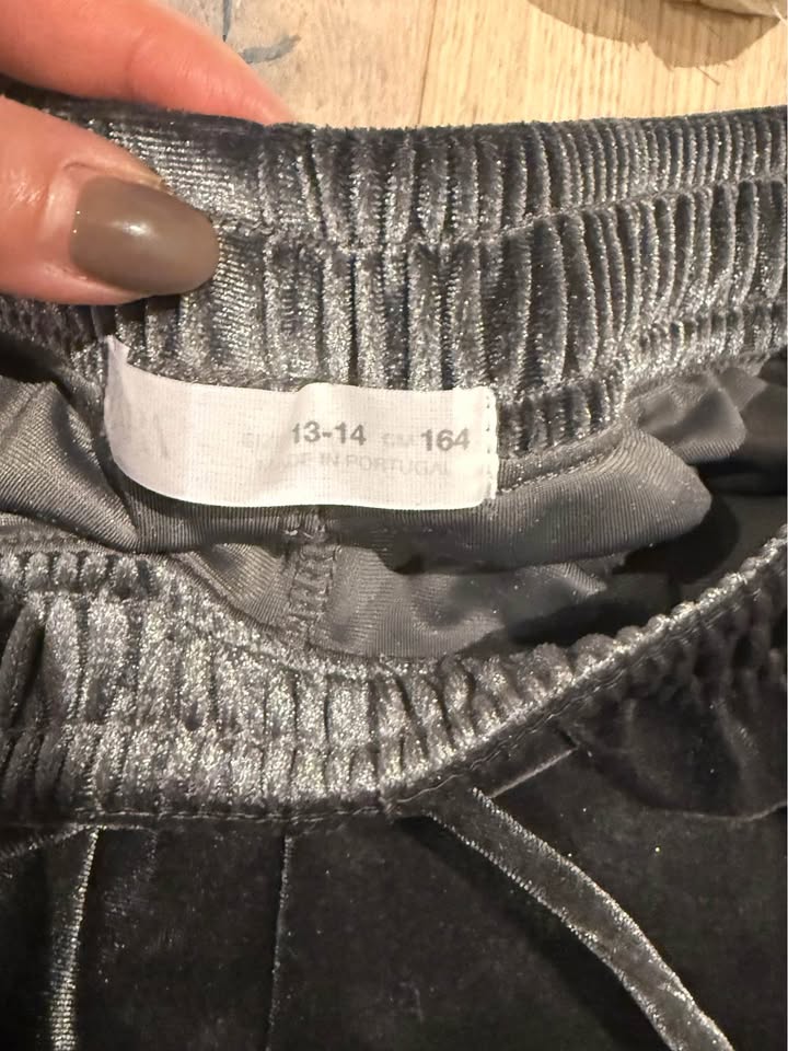 Zara teen spring pants and blouses - photo 3
