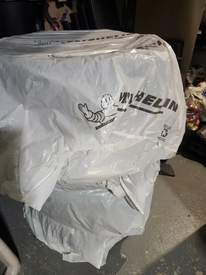 4 Bridgestone Blizzak Winter Tires on Rims – For Toyota Corolla image indicator(5)