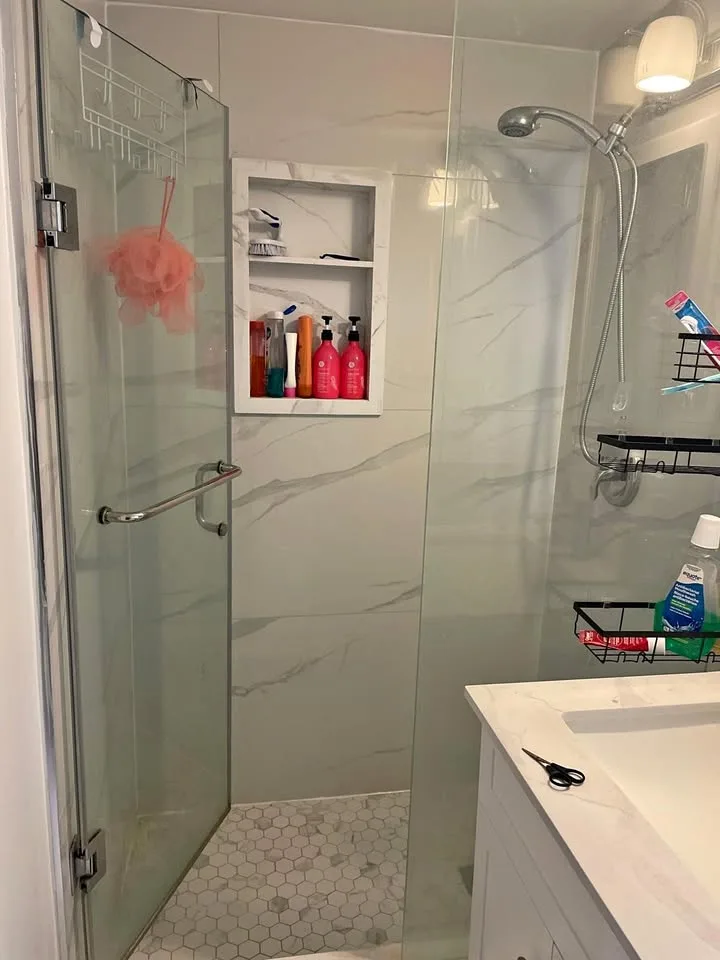 1 Bed 1 Bath Basement image indicator(3)