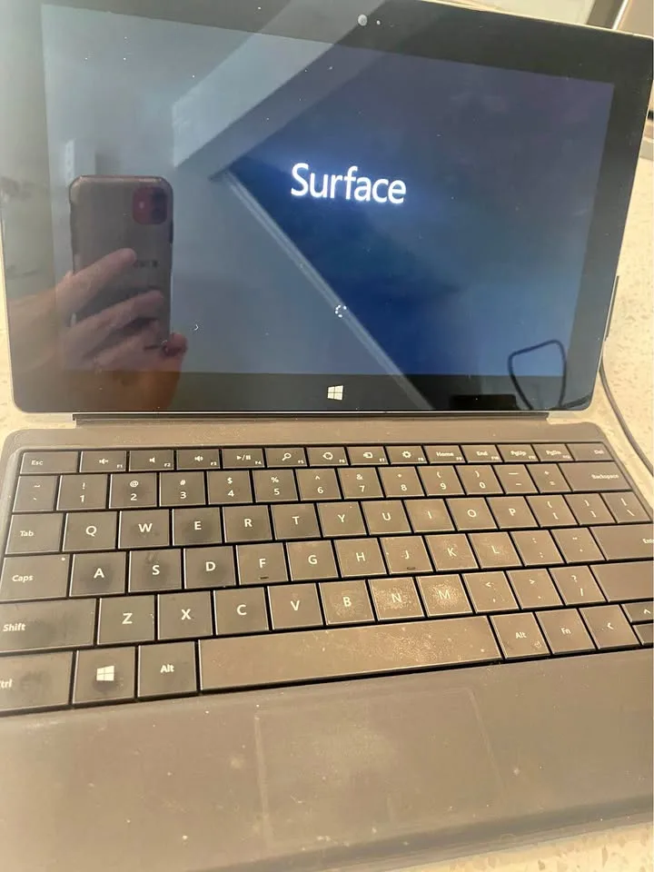 Surface Pro 2 touchscreen laptop thumbnail