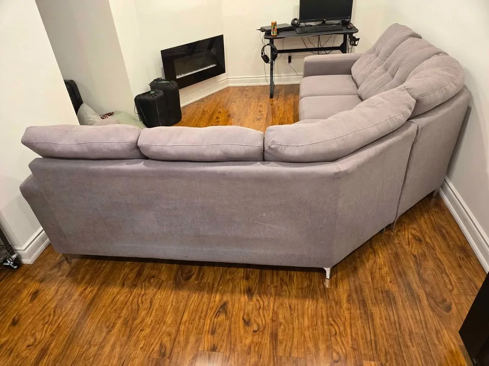 2 Piece L-Shaped Couch image indicator(2)