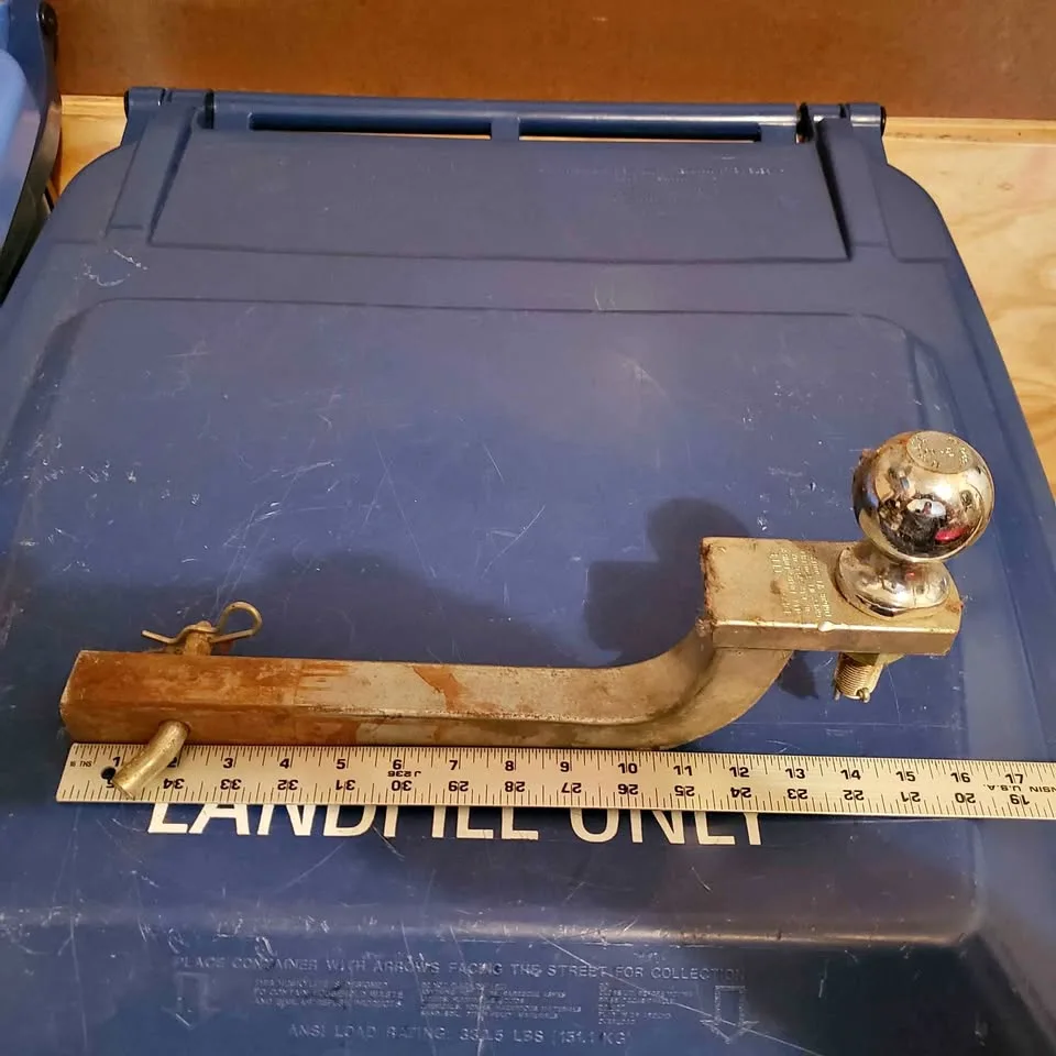 Trailer hitch receiver thumbnail