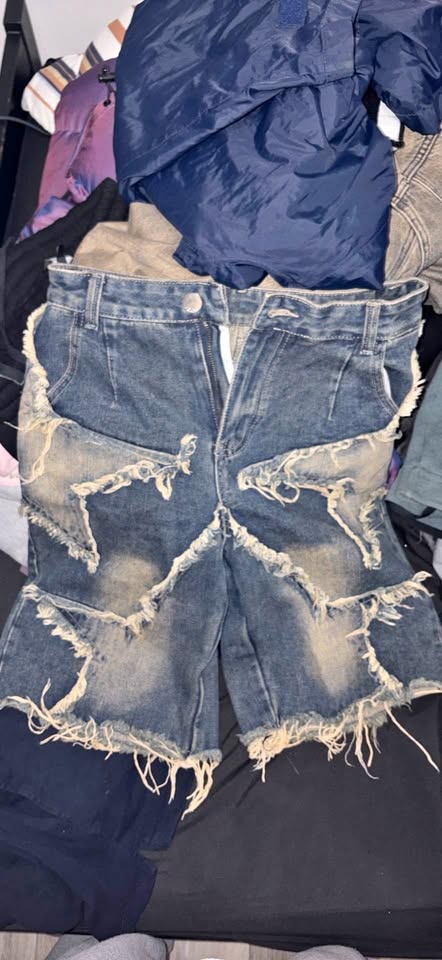 Clothes $5