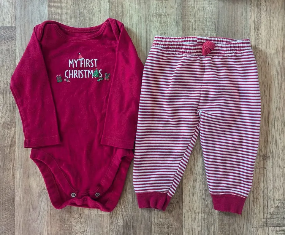 Baby my first Christmas onesie and pants - 6-9m image indicator(2)