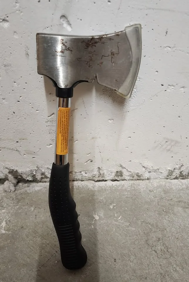 Camping axe image indicator(2)