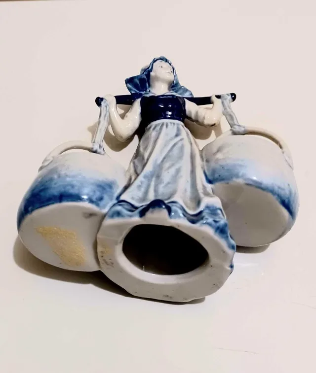 Vintage Porcelain Milk Maid Figurine image indicator(5)
