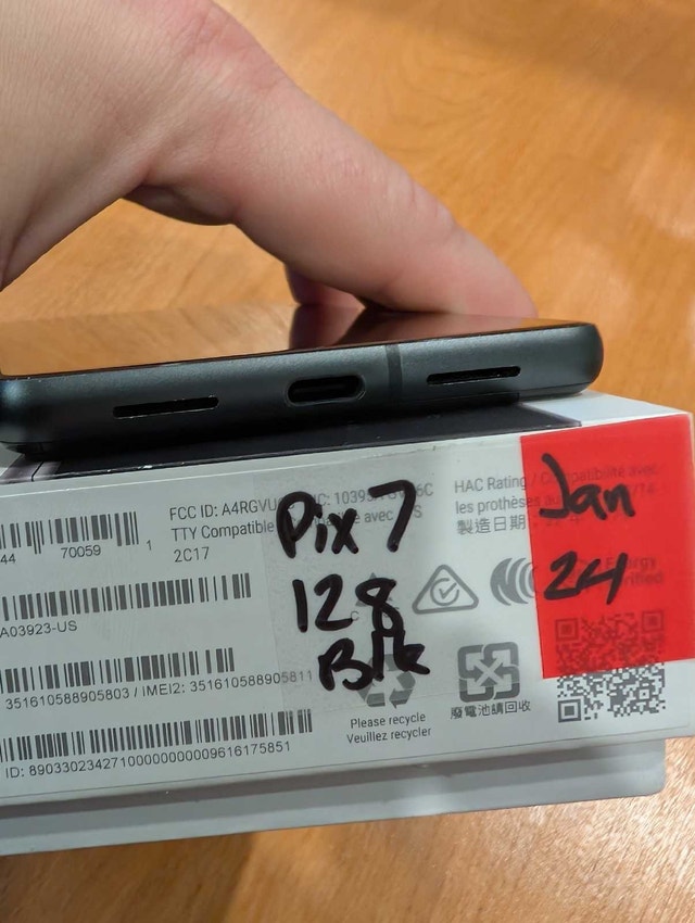 Google Pixel 7 128gb Unlocked - photo 4
