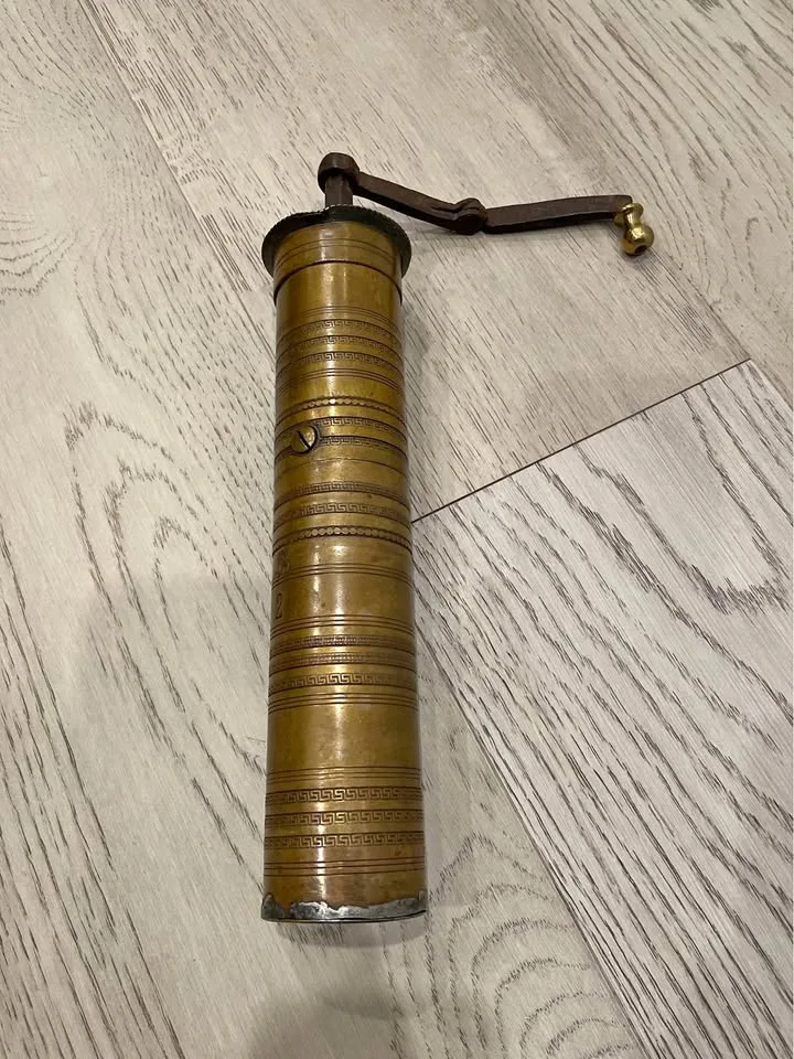 Vintage Brass Coffee Grinder – 1925–1950s – Hand Crank
