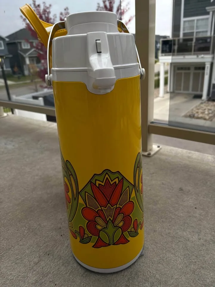 VTG KUJAKU Peacock Vacuum Yellow Air Pot image indicator(3)