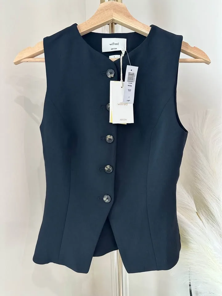 Aritzia Regal Vest - Crepette Size 2 NWT image indicator(2)