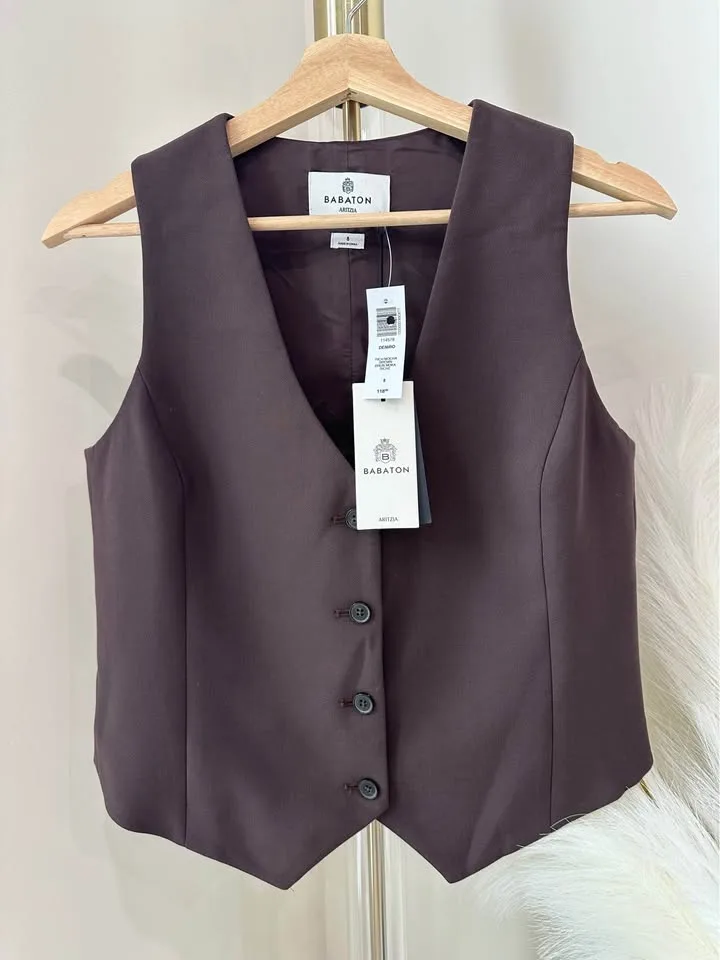 Aritzia Deniro Vest - Ressential Size 8 NWT image indicator(4)
