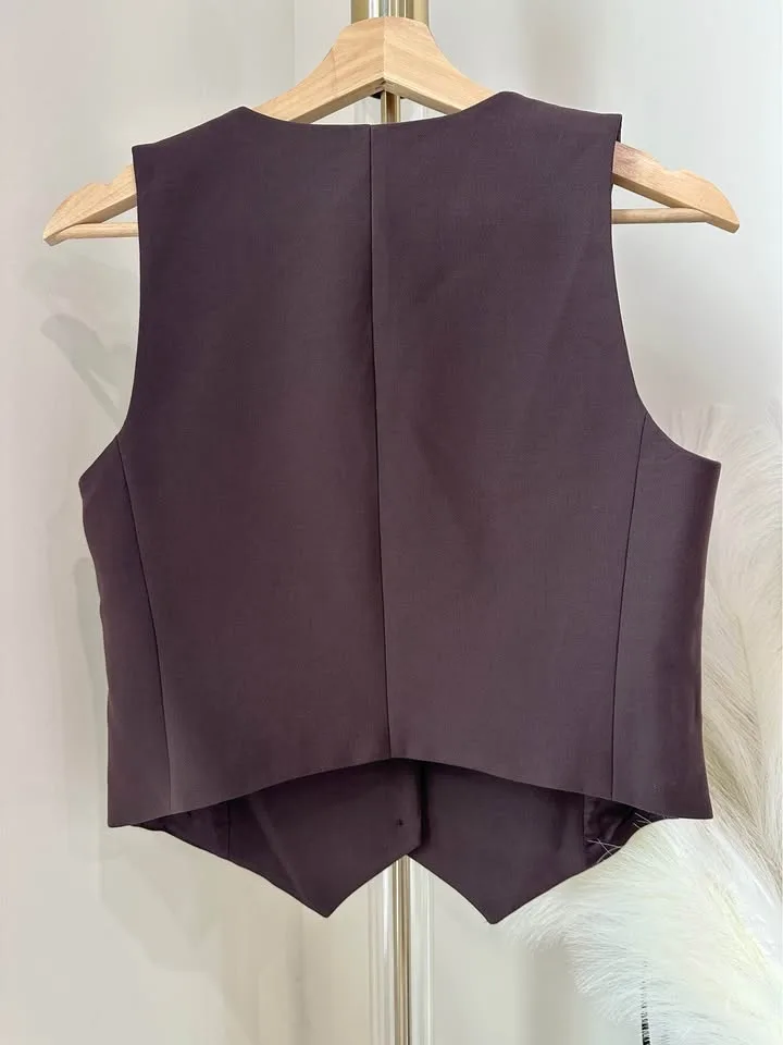 Aritzia Deniro Vest - Ressential Size 8 NWT image indicator(5)