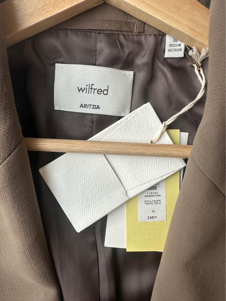 Aritzia Generation Blazer Size 10 NWT - photo 5