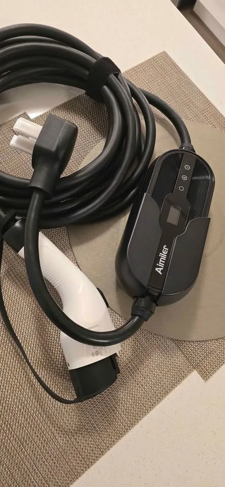 Level 2 Electric Vehicle (EV) Charger image indicator(7)