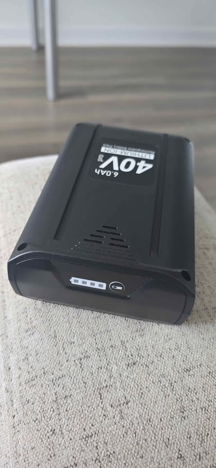 Kobalt 6.0Ah Replacement Battery - photo 2