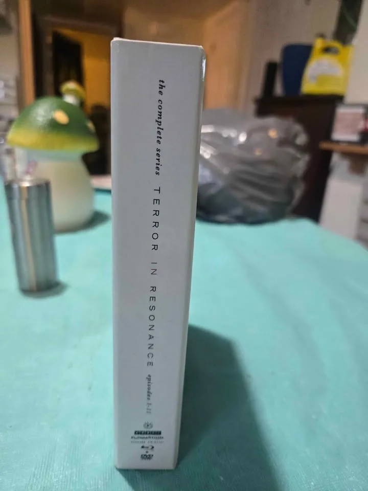 Terror in Resonance (Limited ED, DVD & Blu-Ray) image indicator(2)