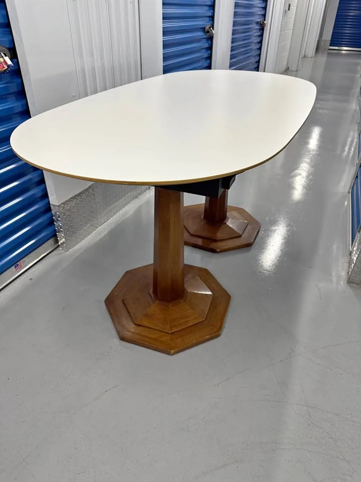 Unique Oval Table + 4 swivel bar-height chairs. thumbnail