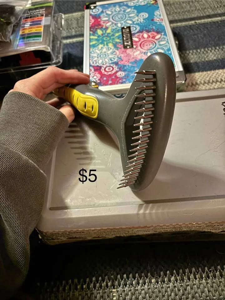 Dog grooming Undercoat Rake