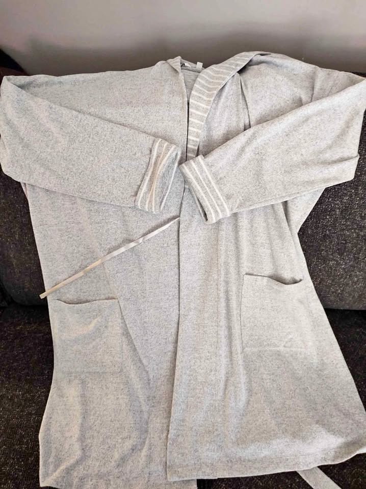 Ladies housecoat