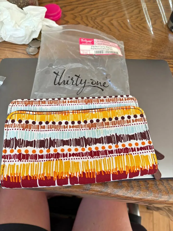 Perfect sense wallet, rare find