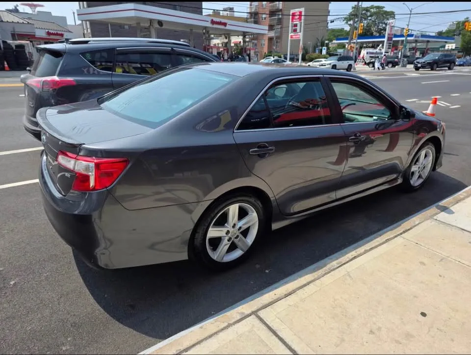 2013 Toyota Camry SE for sale image indicator(3)