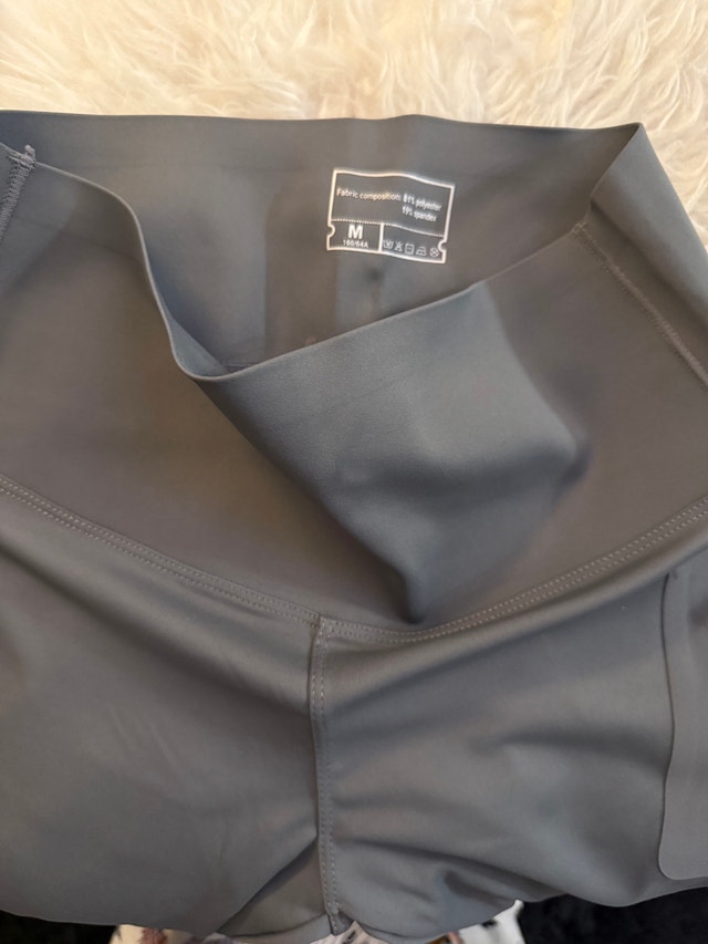 ALO Yoga Leggings - photo 3