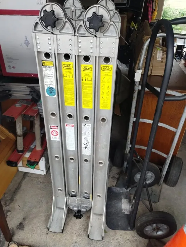 Featherlite 16ft Articulating Ladder Model 3316 thumbnail