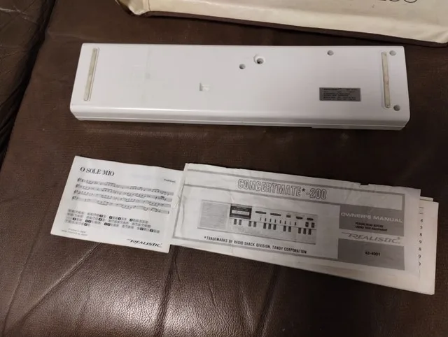 Vintage 80's Realistic Concertmate 200 image indicator(5)