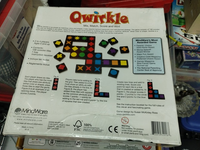 Qwirkle Board Game - photo 2