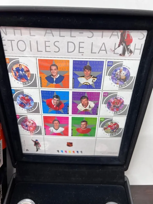 2003 CANADA NHL ALL STAR STAMP AND MEDALLION SET image indicator(5)