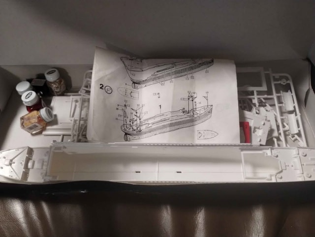 1988 Revell Titanic Model Kit - photo 4