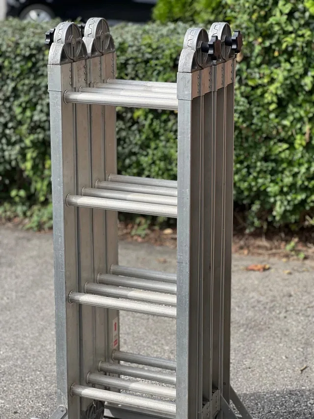 MOEN Eva Chrome Two-Handle High Arc Bathroom Faucet NEW! image indicator(5)