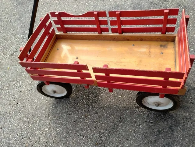 Vintage Berlin Flyer Wooden Wagon image indicator(3)