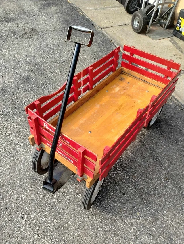 Vintage Berlin Flyer Wooden Wagon image indicator(4)