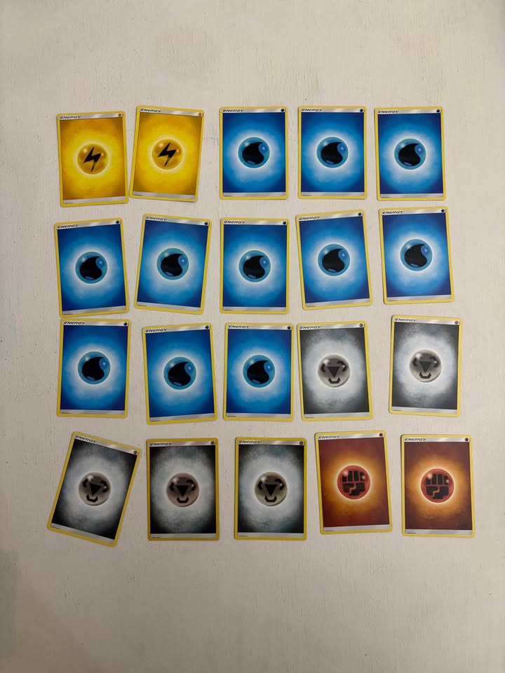 Pokémon Sun and Moon Energy Cards 105 total - photo 2