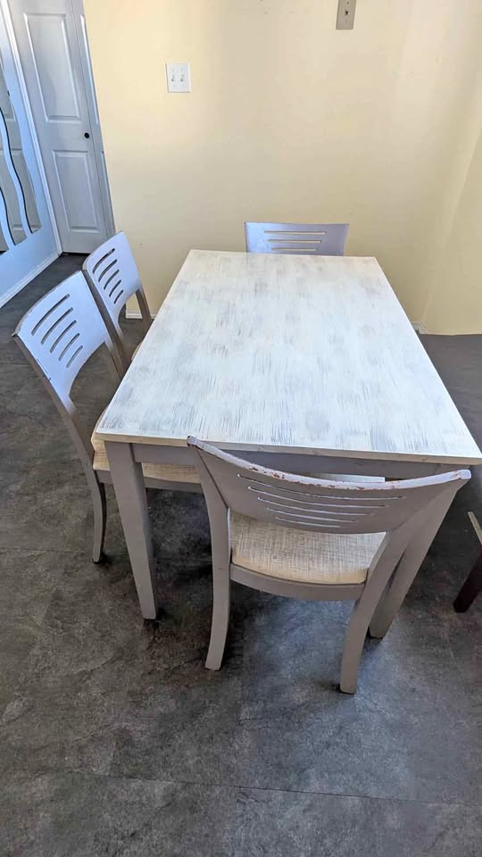 Dining table 4 chairs