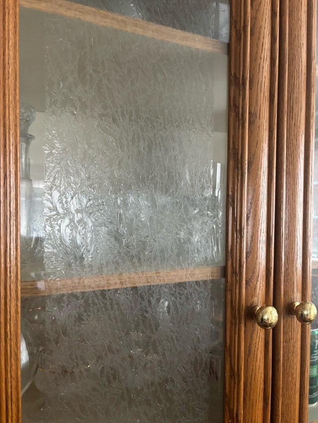 Solid Wood Hutch - photo 2