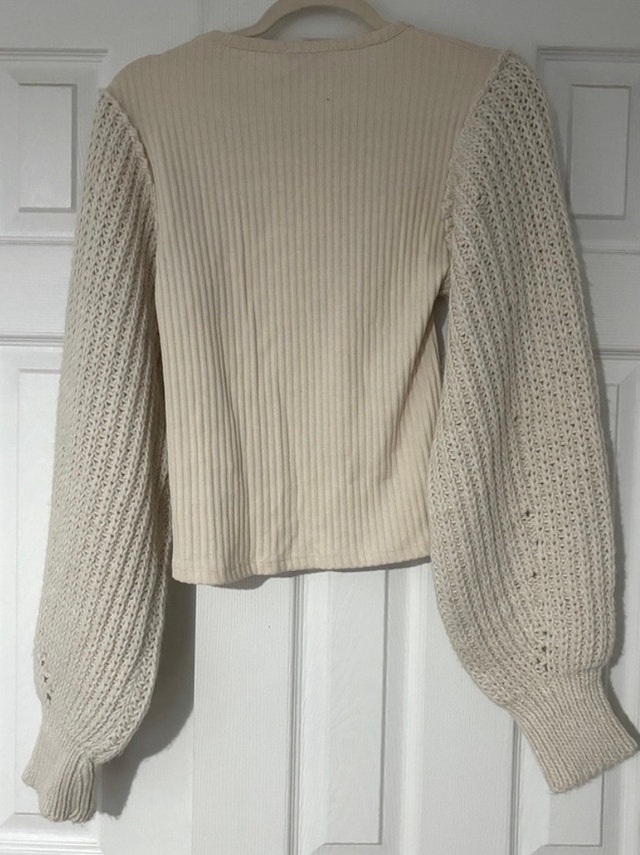 Zara Sweater- with tags - photo 3