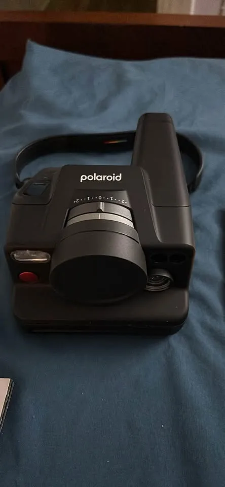 Polaroid I-2 Starter Set – Used Once, Like New (with Box + Acces image indicator(3)