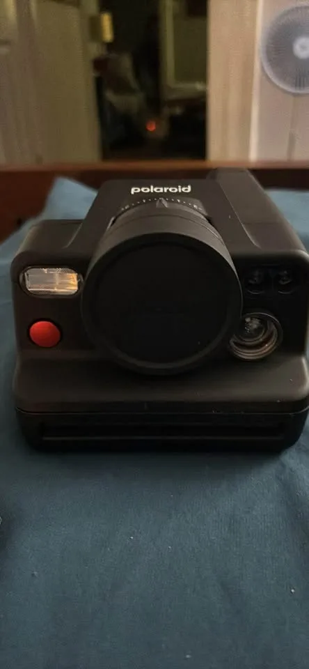 Polaroid I-2 Starter Set – Used Once, Like New (with Box + Acces image indicator(4)