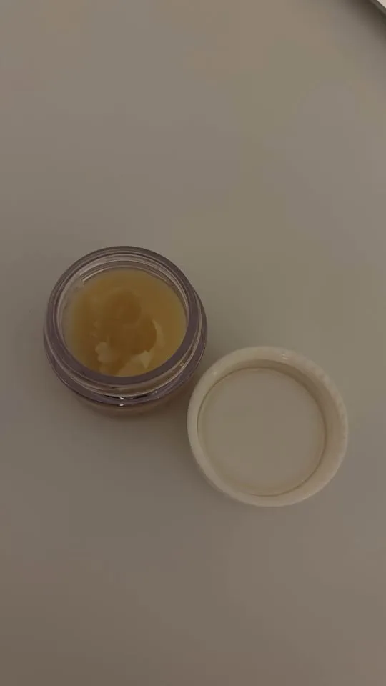 Lip Scrub image indicator(3)