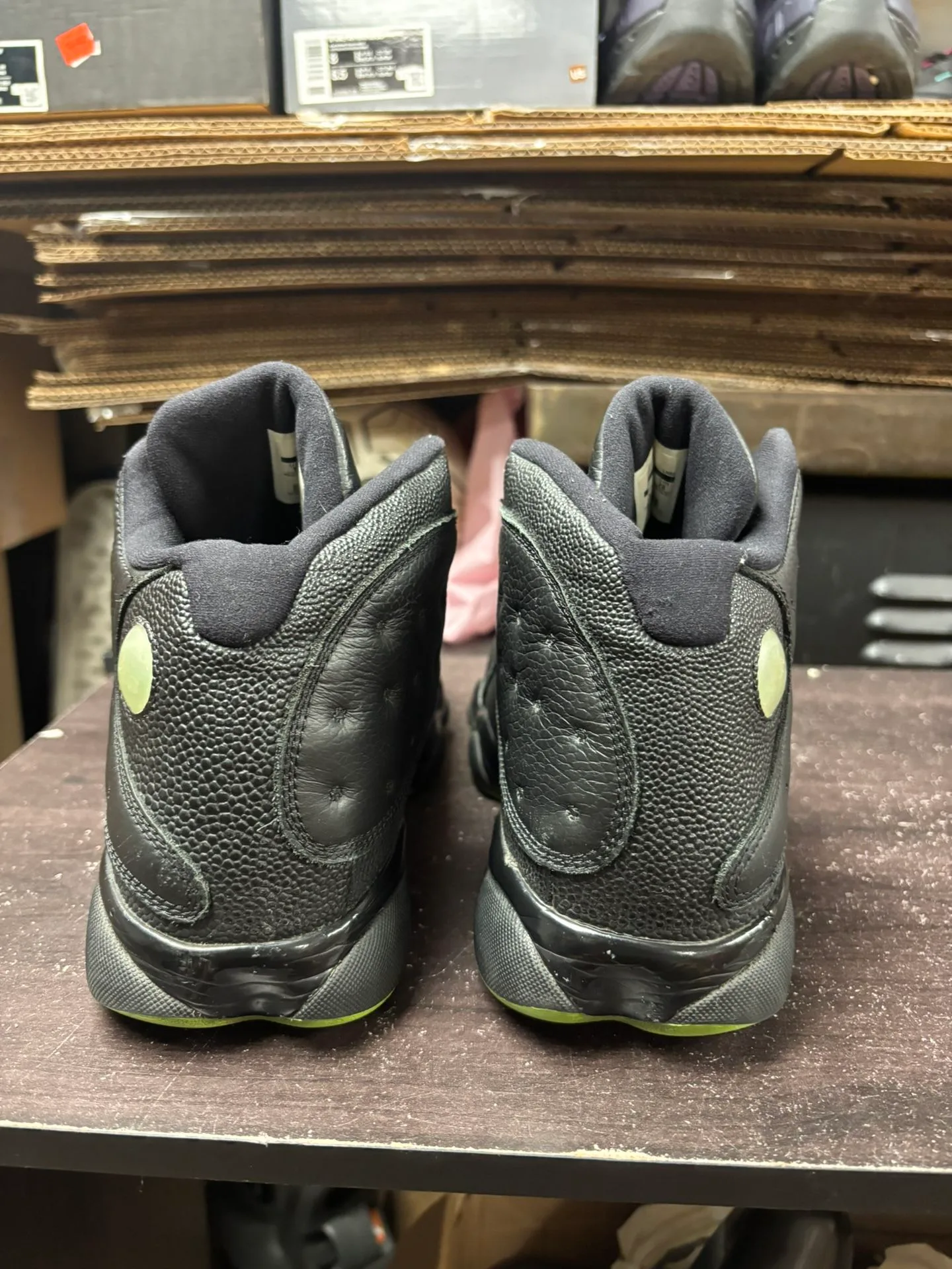 Air Jordan 13 Altitude 2017 image indicator(4)