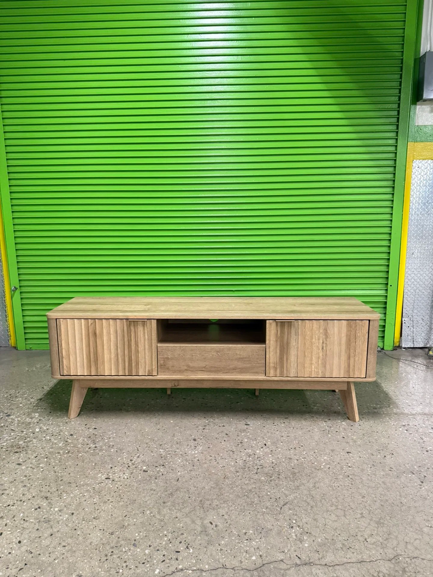 Brooklyn Mid-Century Modern TV Stand - Free Deliveryyy